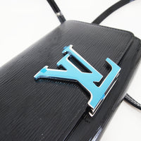 LOUIS VUITTON Louise PM Epi Patent Clutch