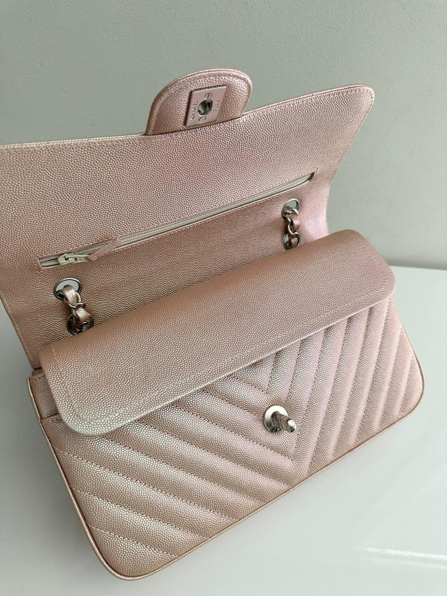 CHANEL Metallic Caviar Chevron Quilted Medium Double Flap Light Gold