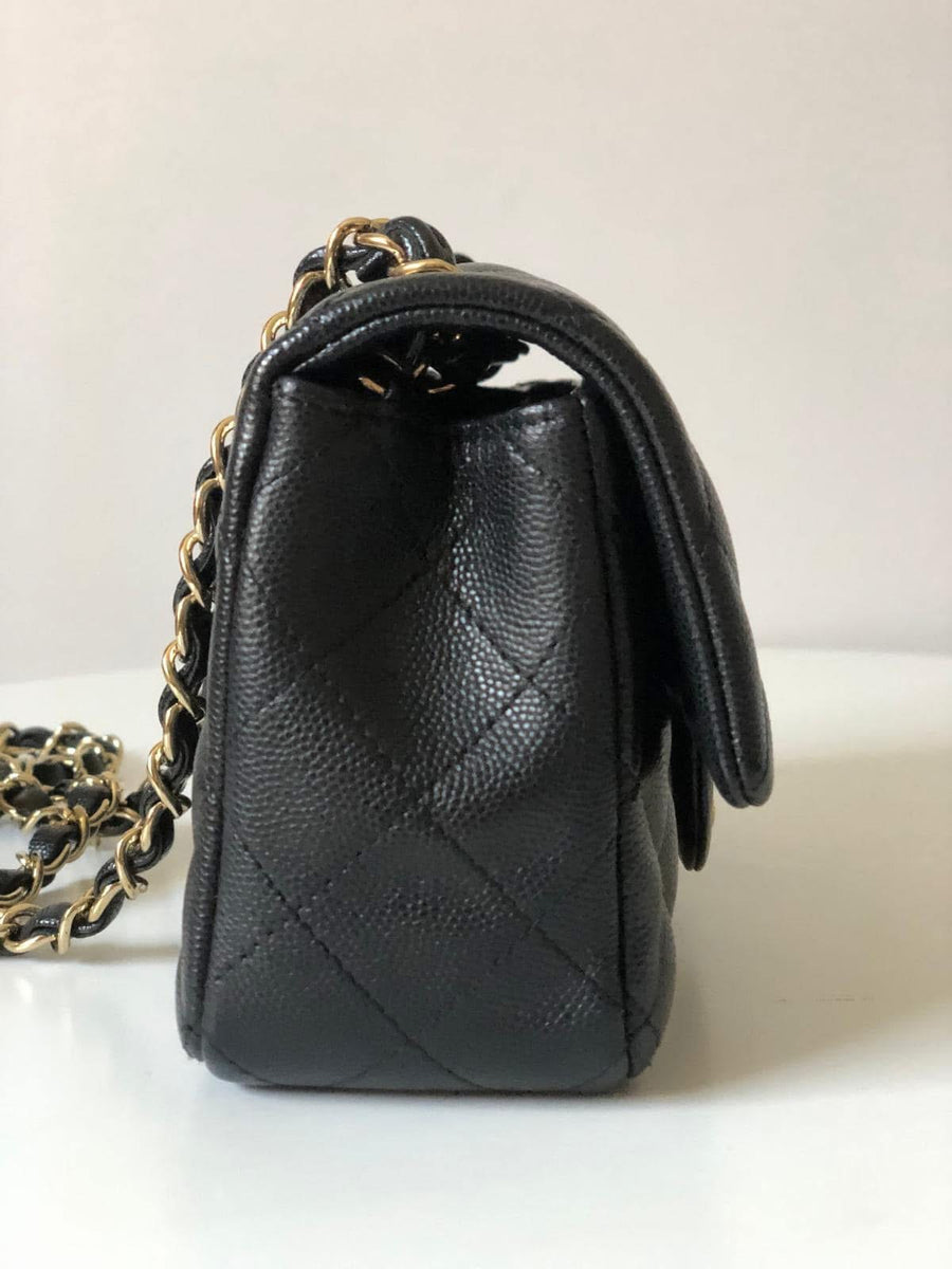 Chanel 17B Caviar Black Quilted Classic Flap Mini GHW
