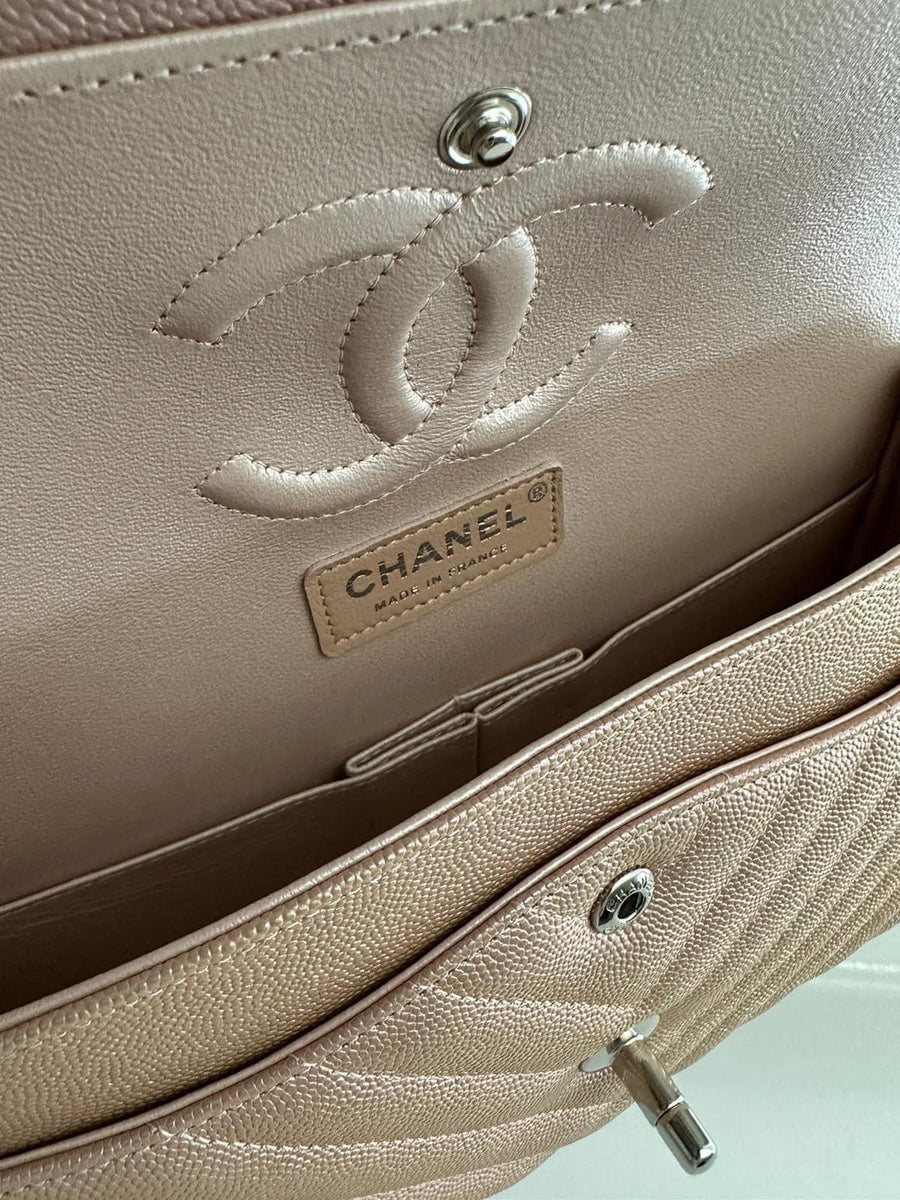 CHANEL Metallic Caviar Chevron Quilted Medium Double Flap Light Gold