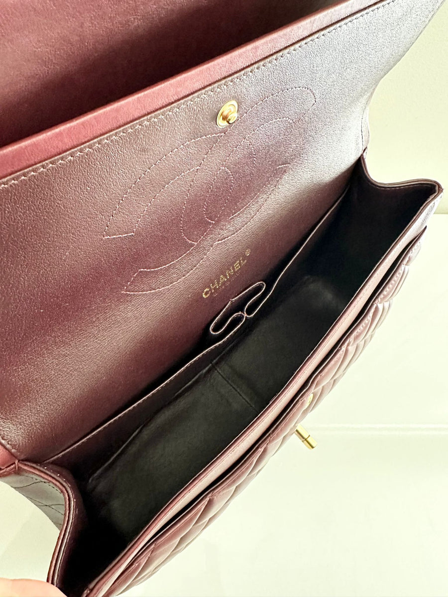 CHANEL Jumbo Classic Double Flap Burgundy Lambskin GHW