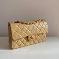 CHANEL Vintage 24K Medium Classic Lambskin Double Flap GHW
