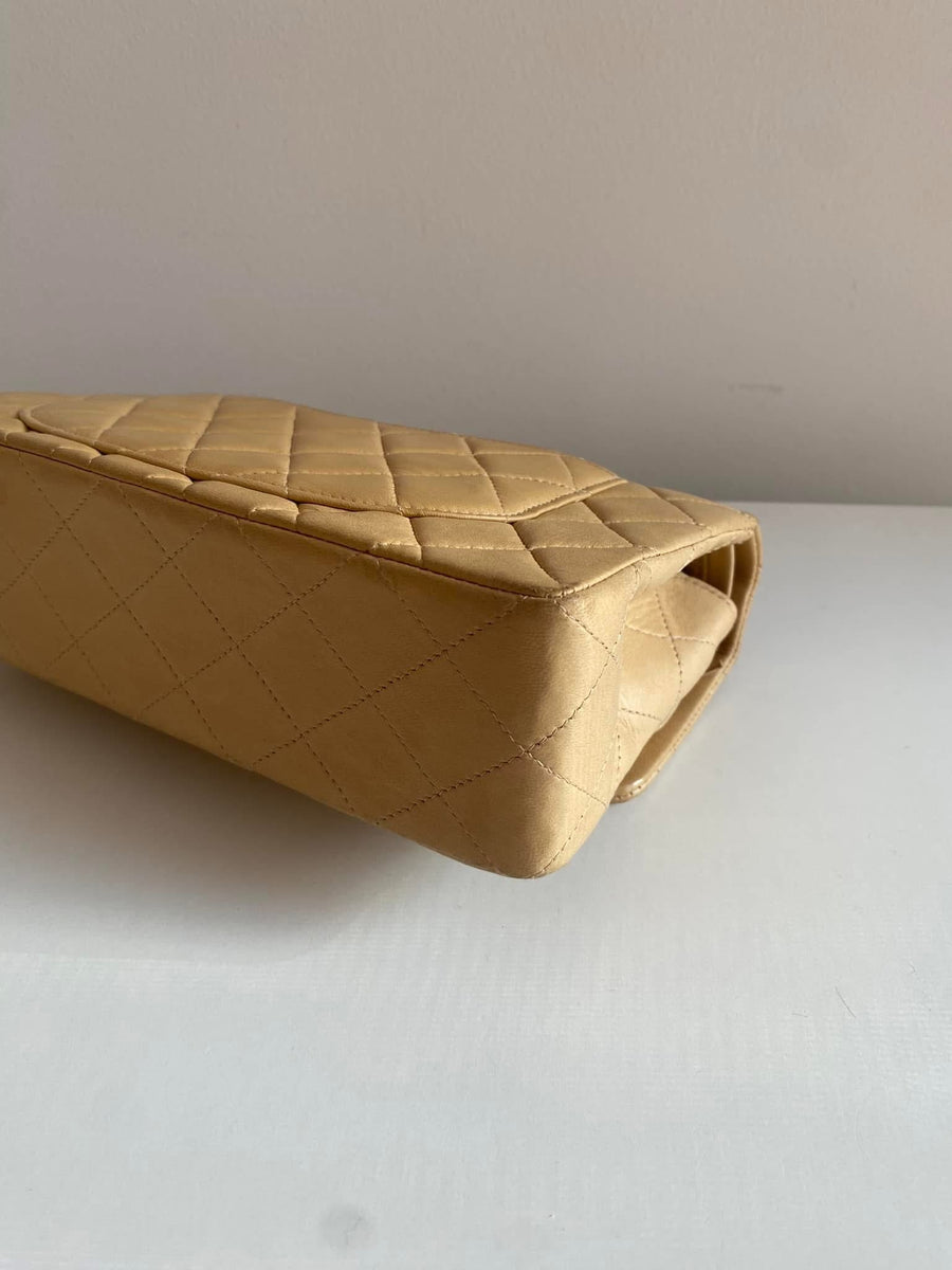 CHANEL Vintage 24K Medium Classic Lambskin Double Flap GHW