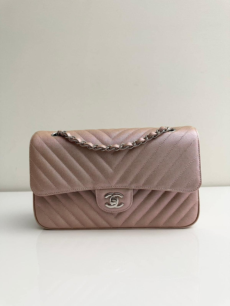 CHANEL Metallic Caviar Chevron Quilted Medium Double Flap Light Gold
