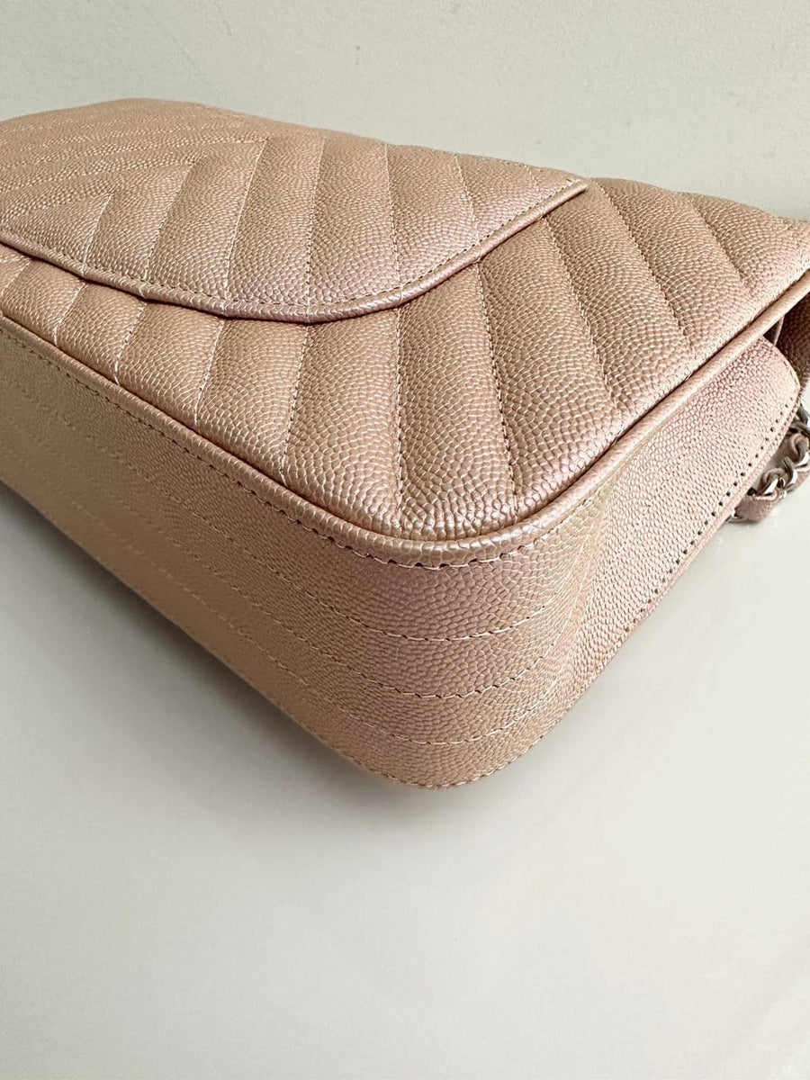 CHANEL Metallic Caviar Chevron Quilted Medium Double Flap Light Gold