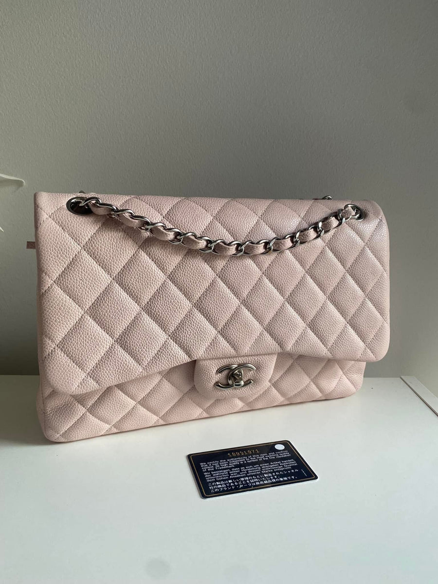 CHANEL Jumbo Classic Double Flap Pink Caviar SHW