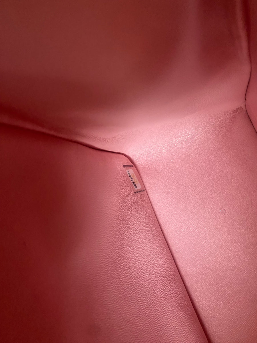 CHANEL Jumbo Classic Double Flap Pink Lambskin GHW