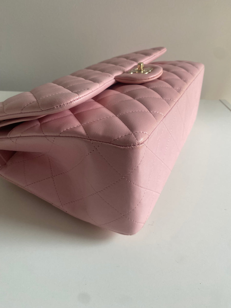 CHANEL Jumbo Classic Double Flap Pink Lambskin GHW