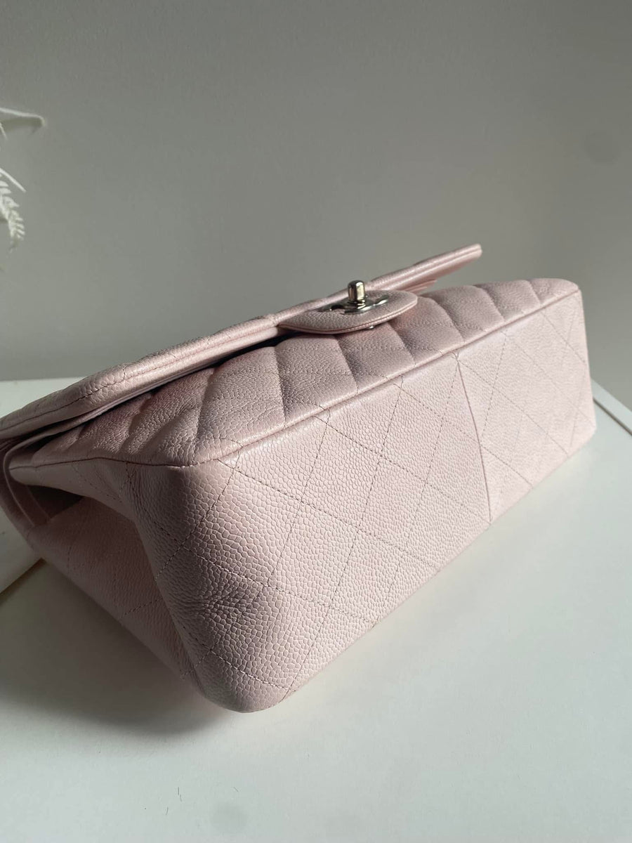 CHANEL Jumbo Classic Double Flap Pink Caviar SHW