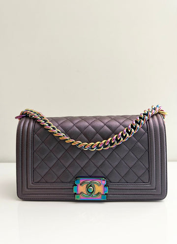 CHANEL Old Medium Boy Purple Mermaid