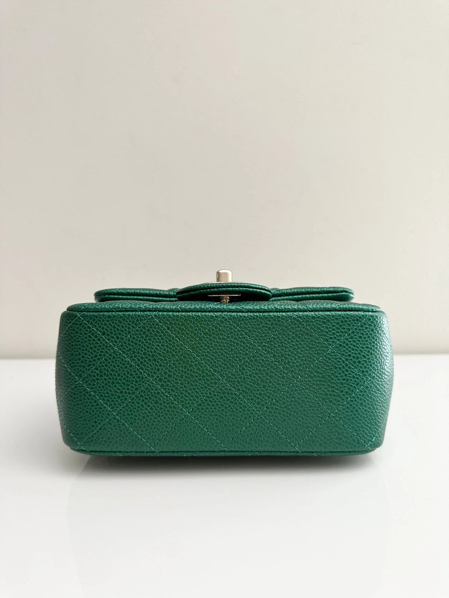 CHANEL Classic Mini Caviar Flap 18s Emerald Green Light Gold Hardware