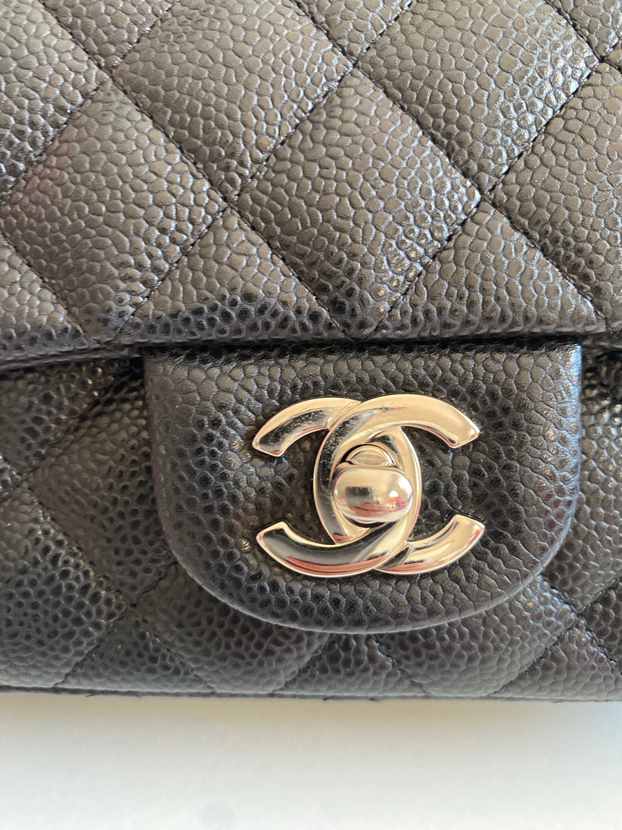 CHANEL Chanel Caviar Black Quilted Classic Flap Mini SHW